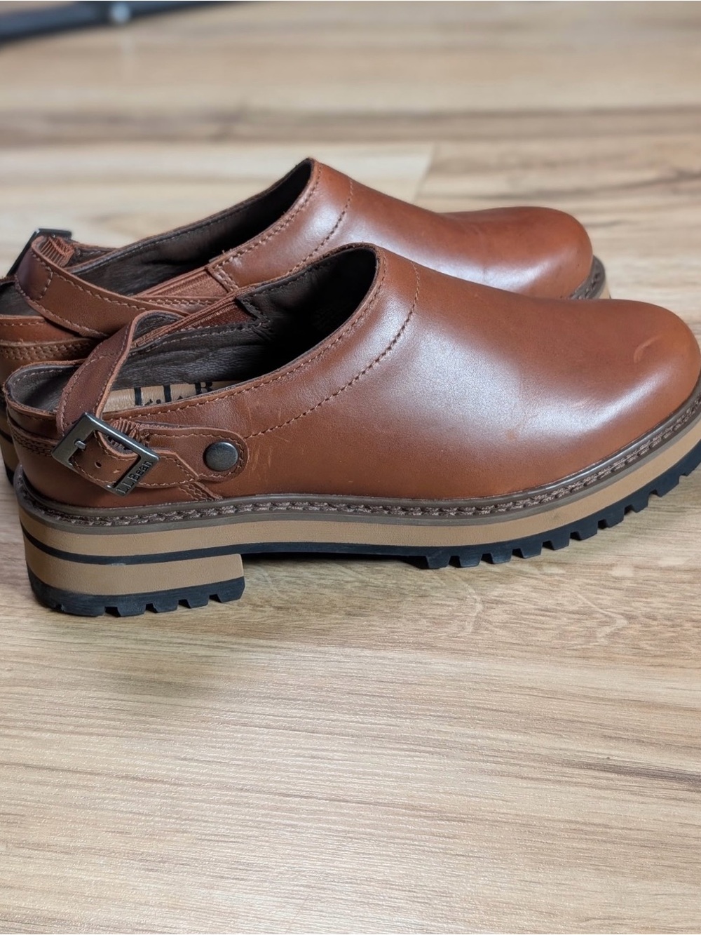L.L. Bean Camden Hills Leather Clogs